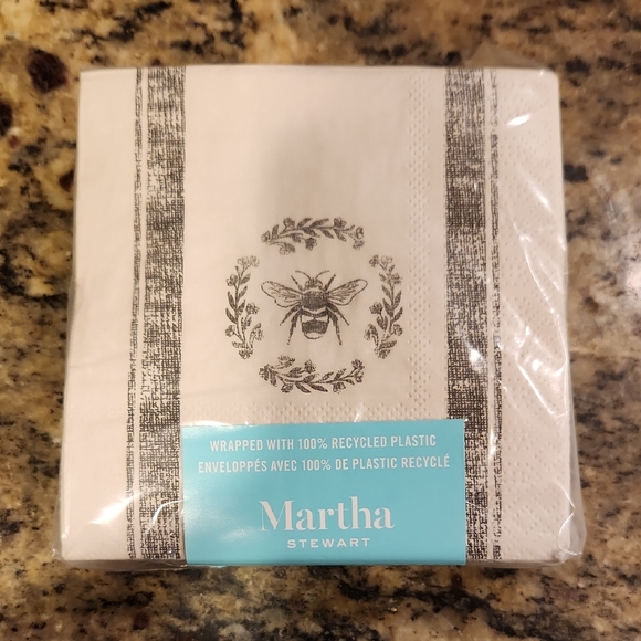 Martha Stewart Other - New Martha Stewart 40pk Bee Paper Cocktail Napkins